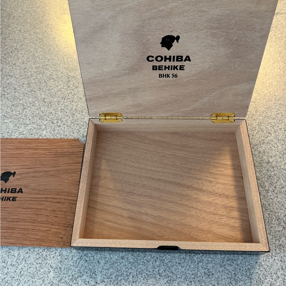 Cohiba Behike humidor Cigar Box BHK56 - Picture 3 of 13